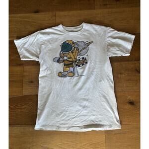 Vans T Shirt Mens Medium White Logo Graphic Astronaut Skater Retro